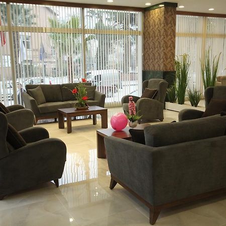 Palmcity Hotel Turgutlu Esterno foto